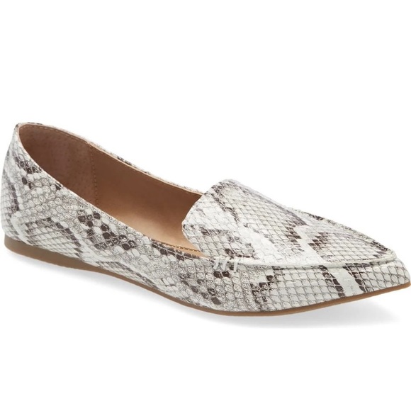 Madden Girl Shoes - Madden Girl reptile snake flat pointed toe 9